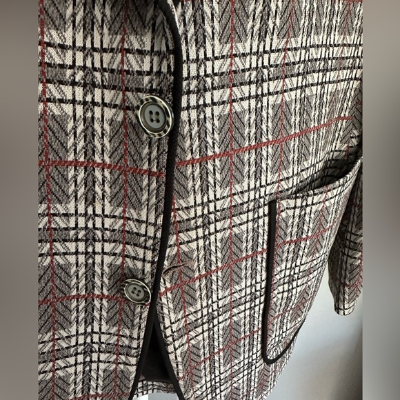 VTG Plaid Blazer, size medium - Picture 8 of 16